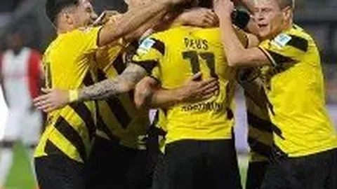 亚青赛击剑新加坡摘得一银三铜，邓咏欣双喜临门